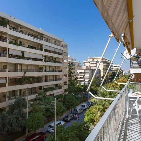 Ferienwohnung One Block From The Sea Family House At Floisvos Athen Exterior foto