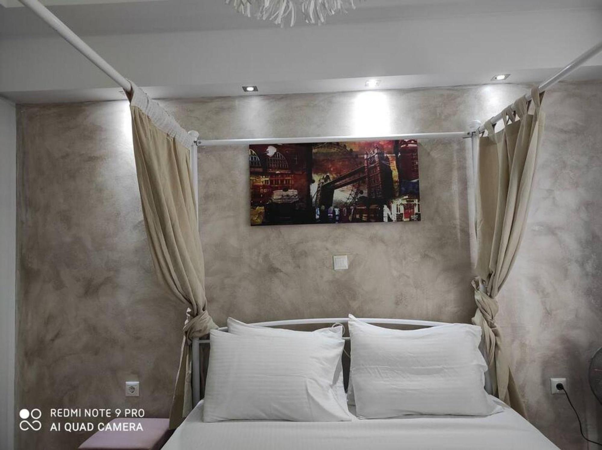 Ferienwohnung One Block From The Sea Family House At Floisvos Athen Exterior foto